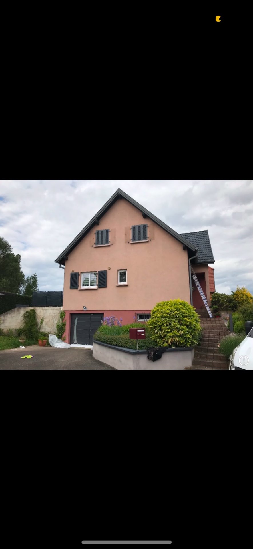 Façade saumon — avant intervention — chantier FD Rénov façade à Haut-Rhin (Alsace, Haut-Rhin)